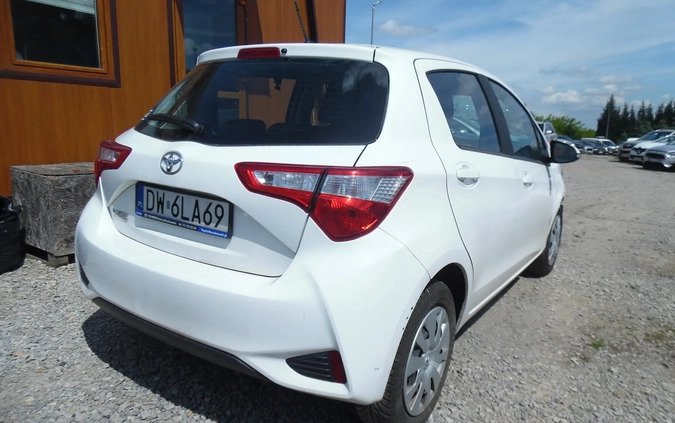 Toyota Yaris cena 16100 przebieg: 80200, rok produkcji 2020 z Stepnica małe 191